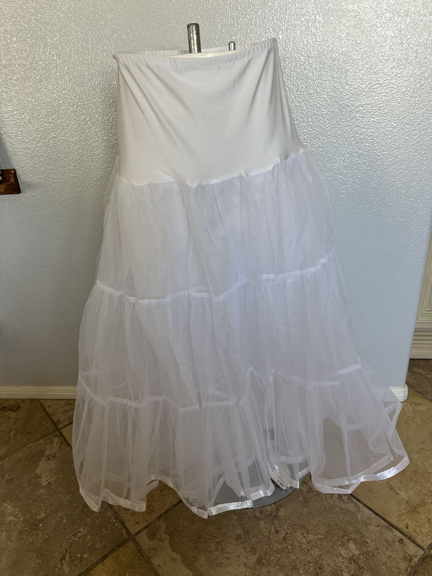 Women's Floor Length Wedding Petticoat Long Underskirt for Formal Size 2XL