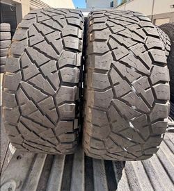 35x12.50R18 Nitto Ridge Grappler Tires (2)