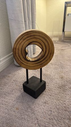 Wood heart sculpture decor