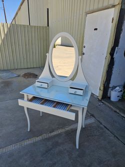 Vanity