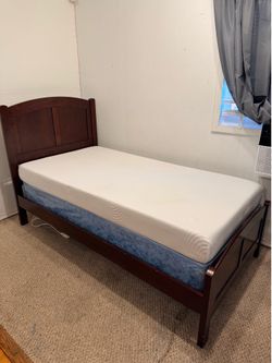 Twin solid wood bed frame + mattress