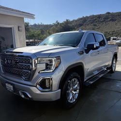 2021 GMC Sierra 