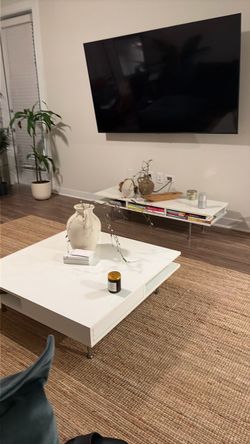 Matching IKEA TOFTERYD Living Room Set - High Gloss White TV Bench & Coffee Table