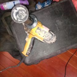 DeWalt DW130 1/2 Inch Spade Handle Drill