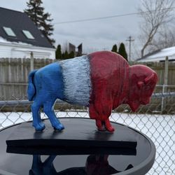 Patriotic Buffalo Statue 