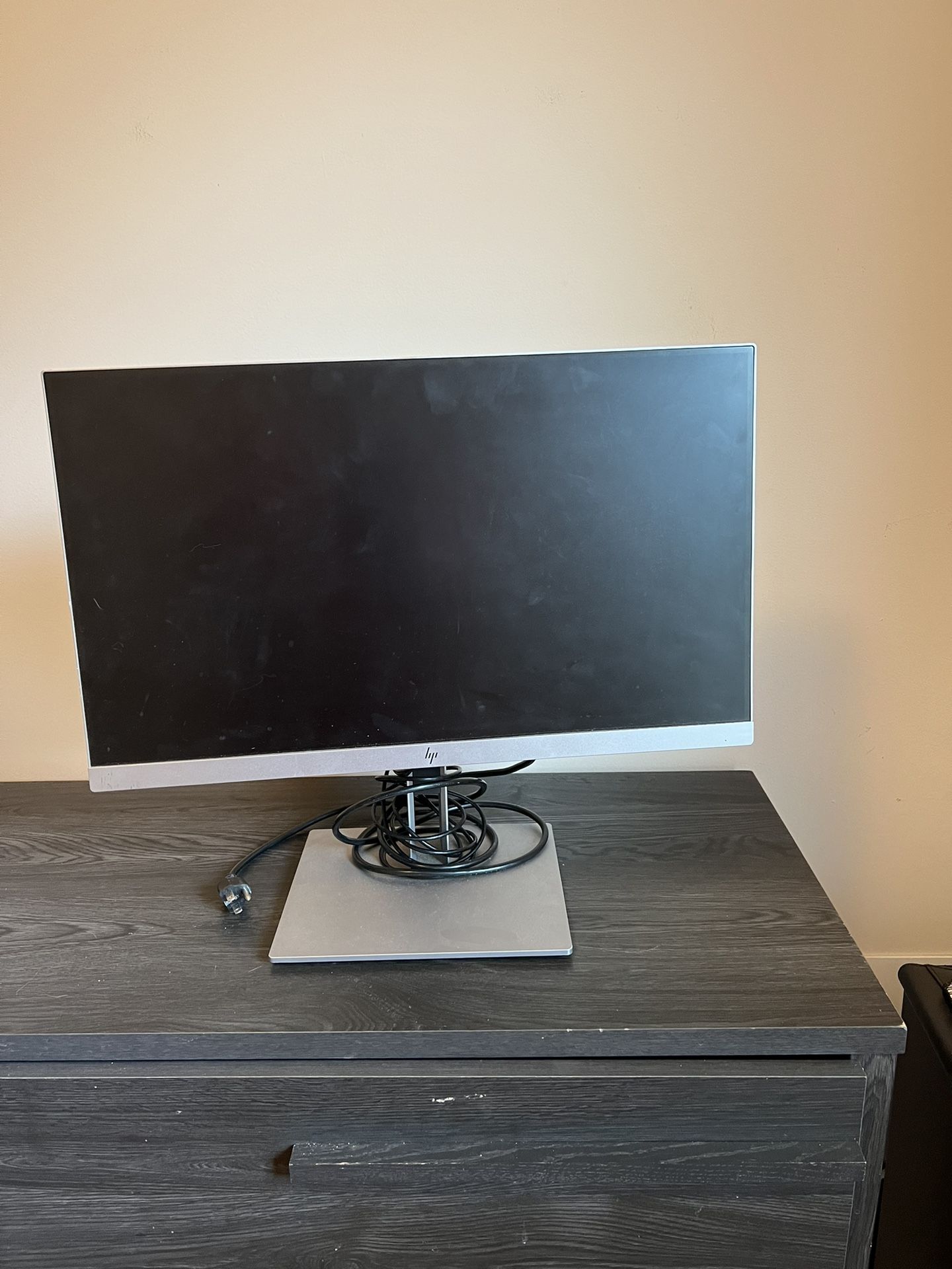 21.5” HP LCD display Monitor