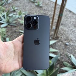 iPhone 15 Pro Max Unlocked