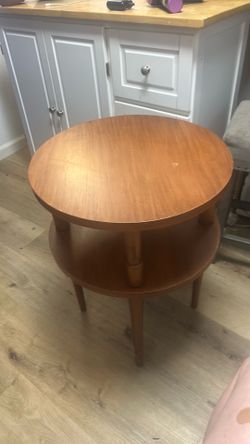 Round table