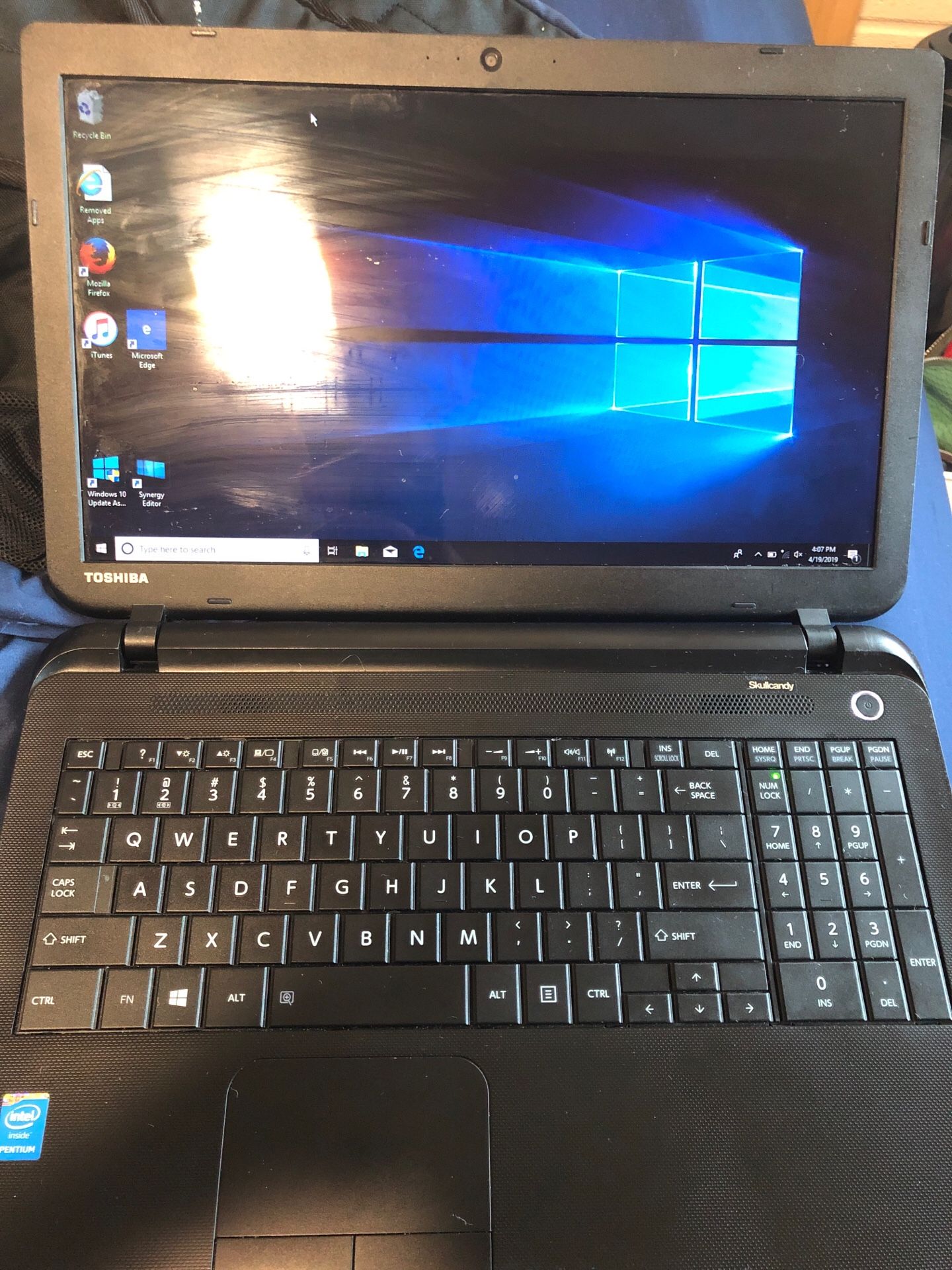 Toshiba satellite laptop