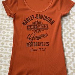 Women’s Harley Davidson Shirts Large