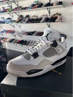 Jordan 4 Military black