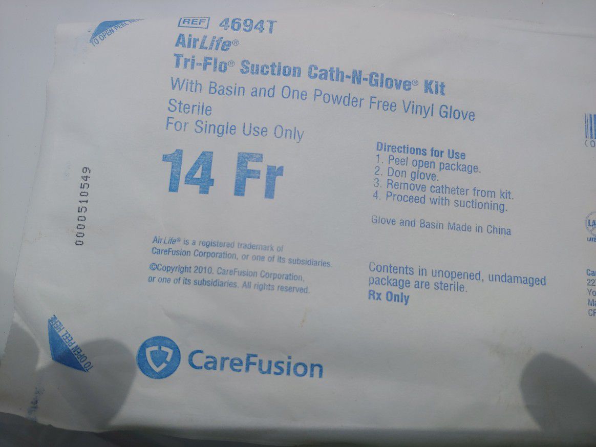 Tri Flo Suction Cath-N-Glove kit