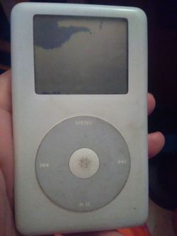 iPod ???gen PARTS ONLY!!!