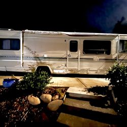 $2900. Winnebago 