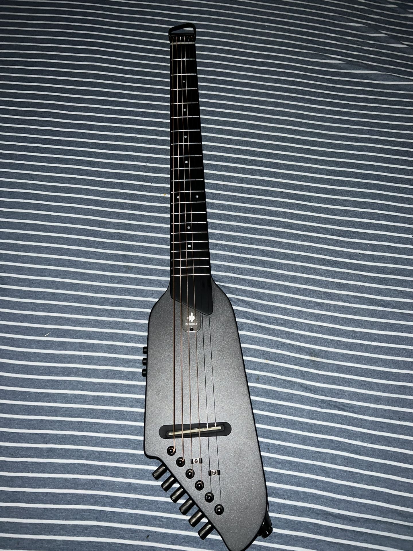 Donner HUSH-I Acoustic/Electric Guitar *Comes with everything*