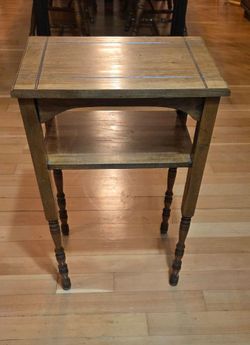 2 tierwood accent table