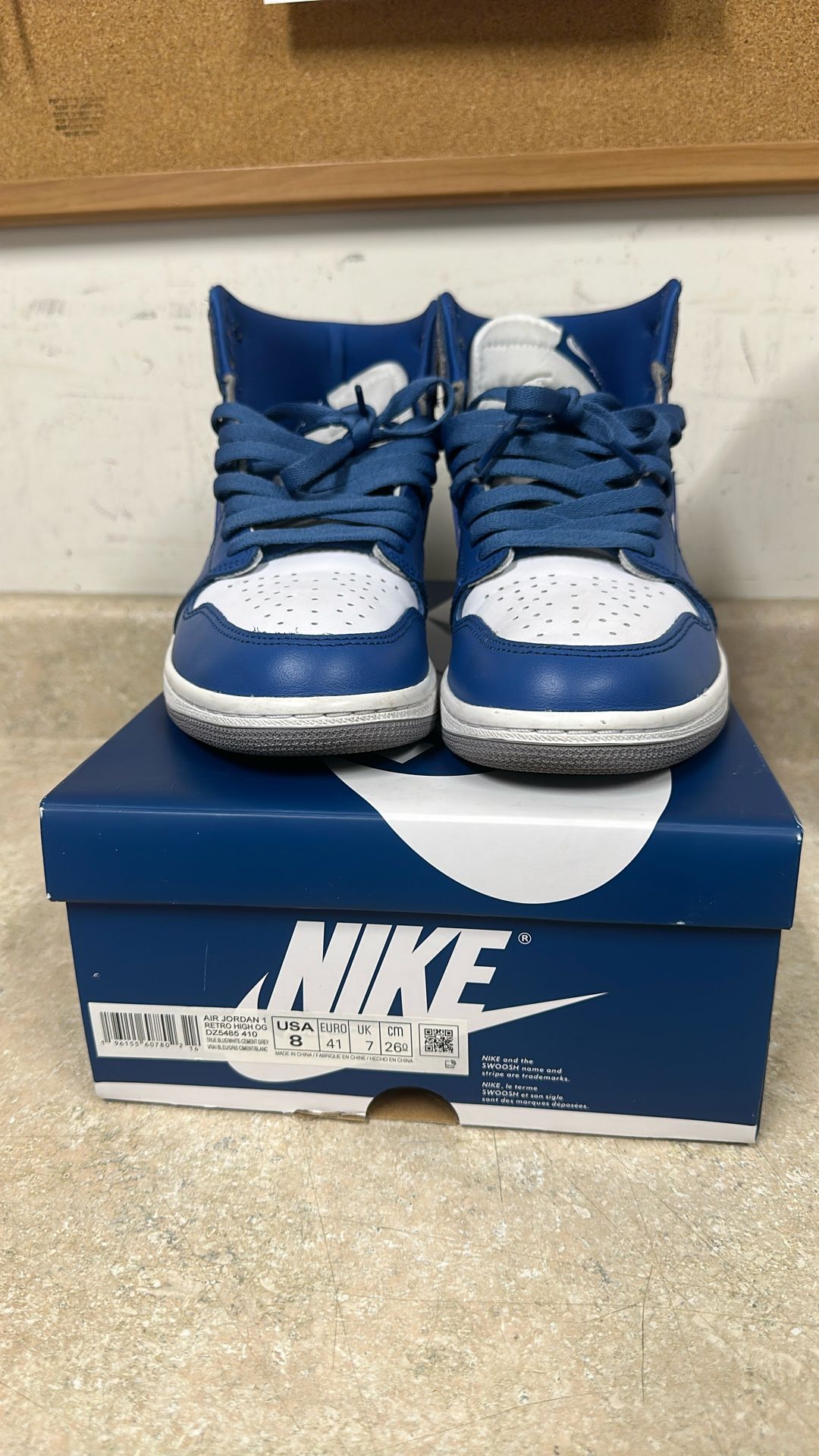 Jordan 1 Retro High Og Size 8 Men’s