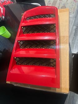 Camaro SS hood scoop