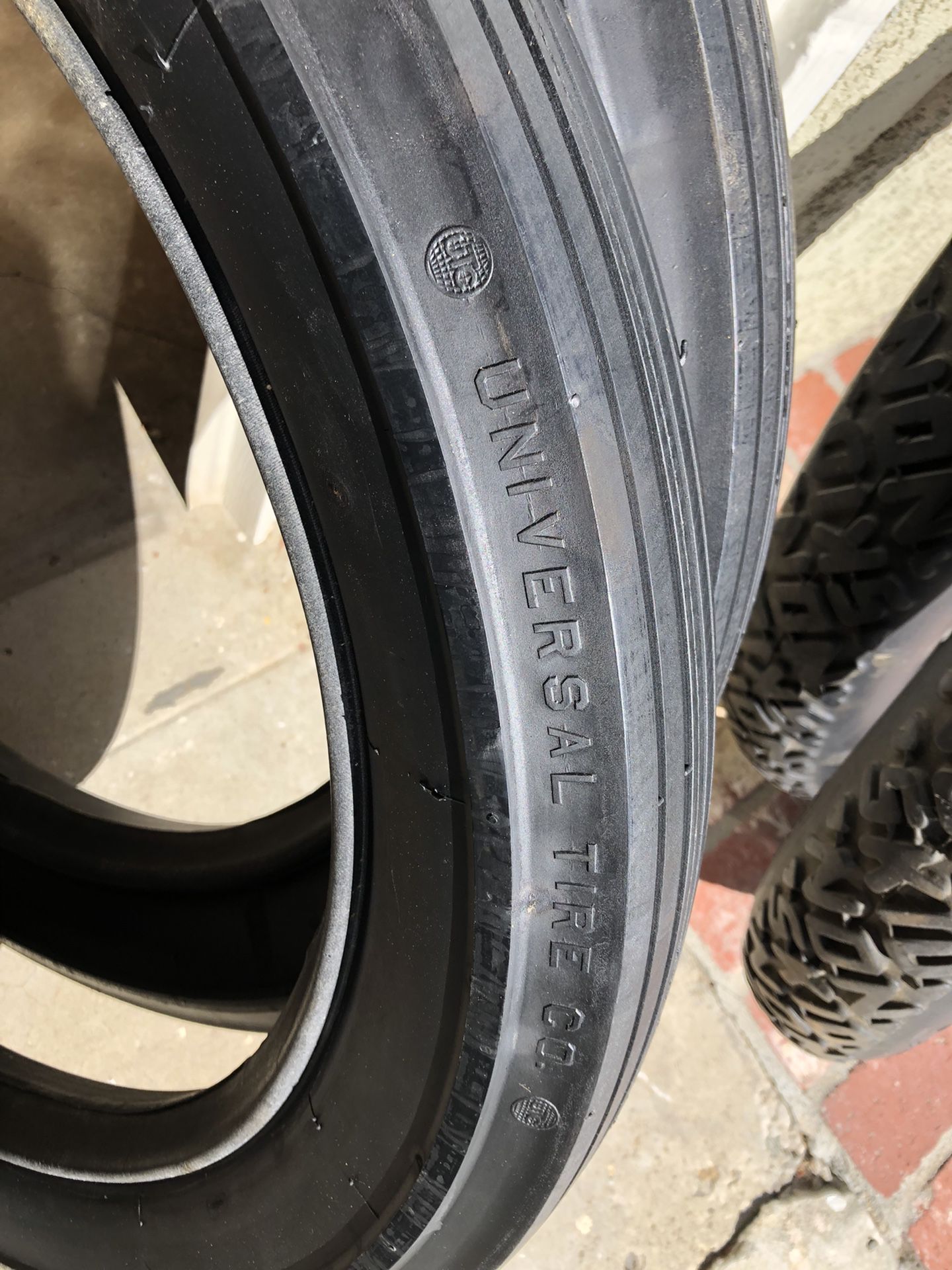 30 X 3.5 Universal tire Company. Brand new tires