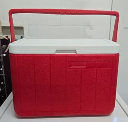 Coleman 28 Qt. Hardside Cooler/Ice Chest Model 5277 (EUC)