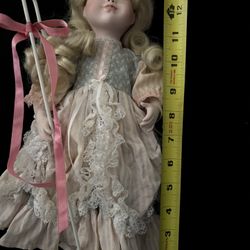 Porcelain Little Bo peep