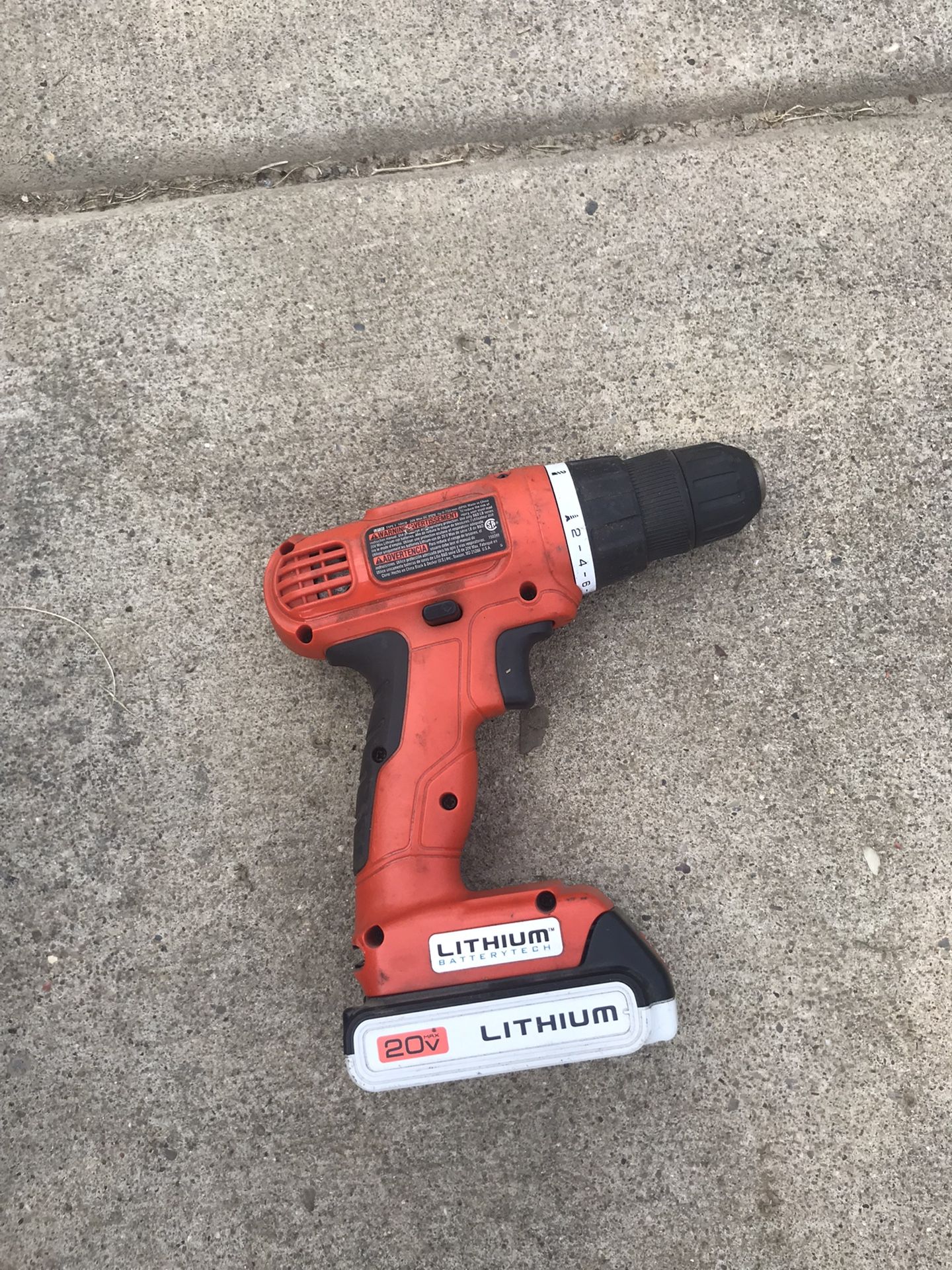 B&D Cordless Drill 