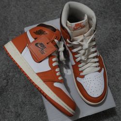 Nike Air Jordan 1 High OG Starfish - Men’s 9.5 / Women’s 11