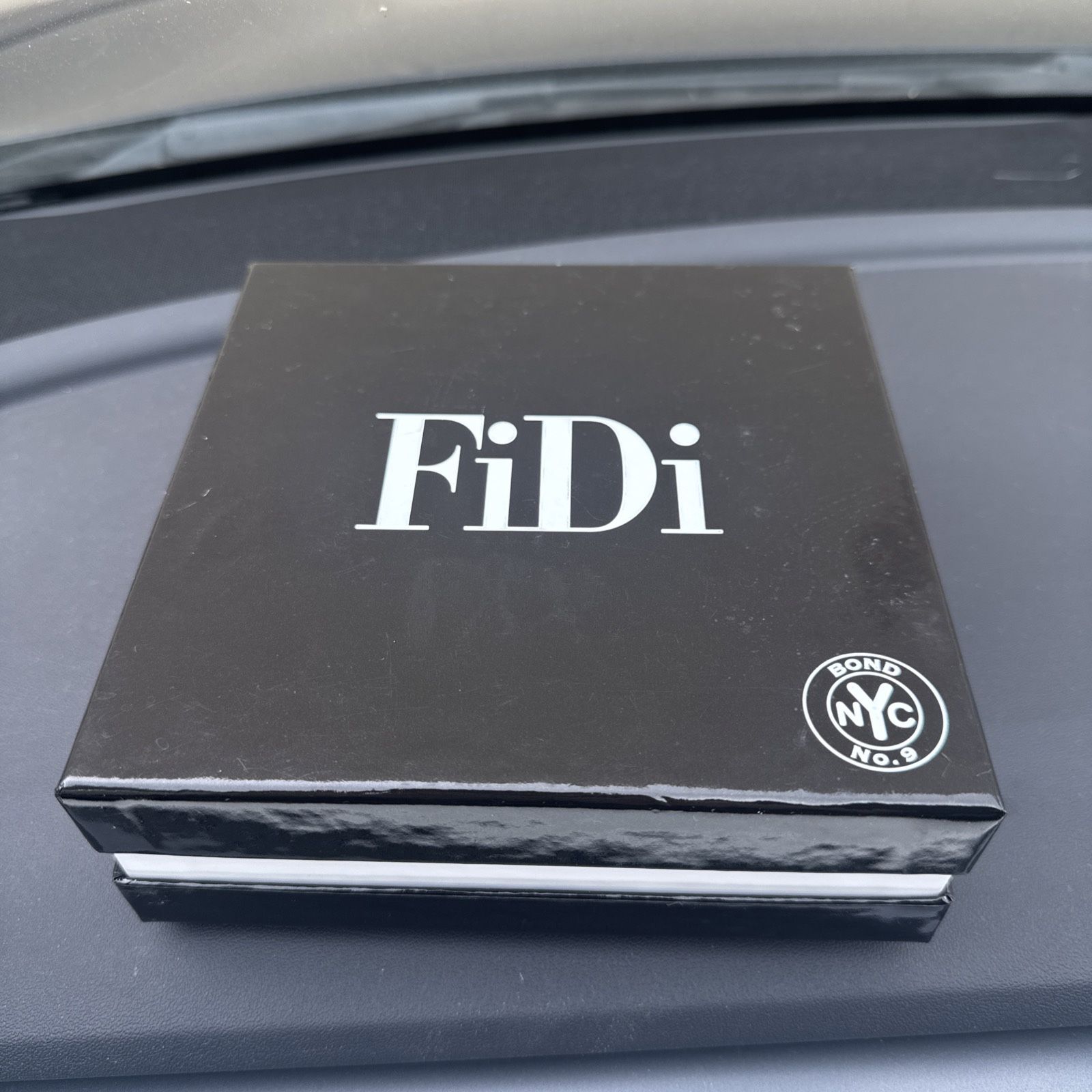 Bonds no 9 FiDi