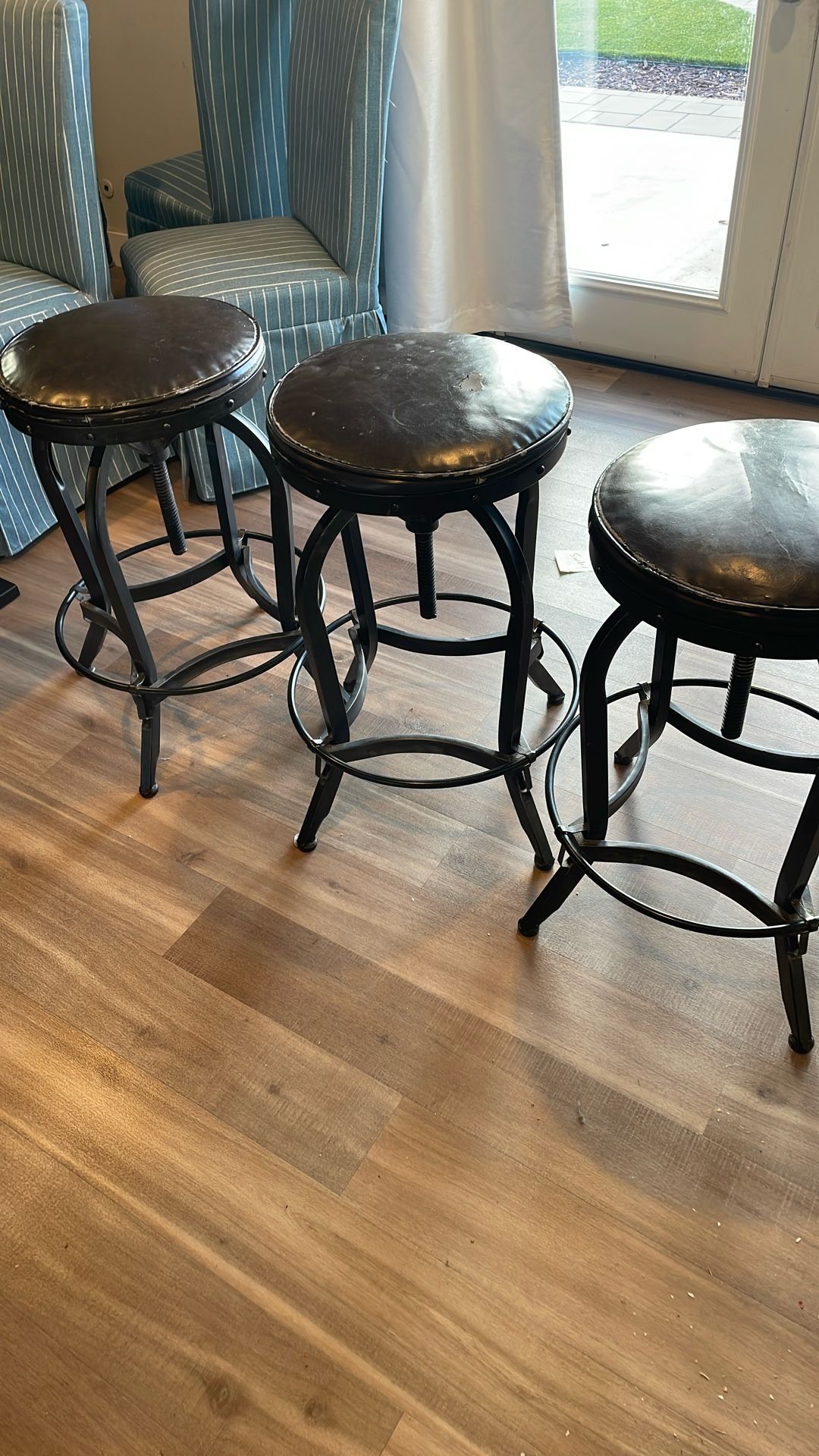 Bar Stools Adjustable (3)