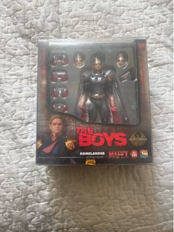 Mafex homelander