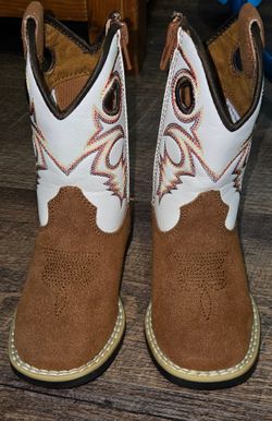 Toddler twister boots size 7