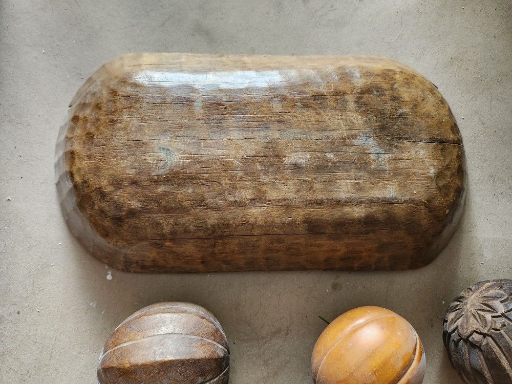Primitive Wooden Bowl w/carved Balls