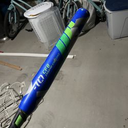 Demarini CF8