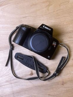 Canon EOS Rebel S II SLR 35mm Film Camera W/ Two Lenses Tokina AF 100-300mm And Canon 28-90mm Zoom Lens