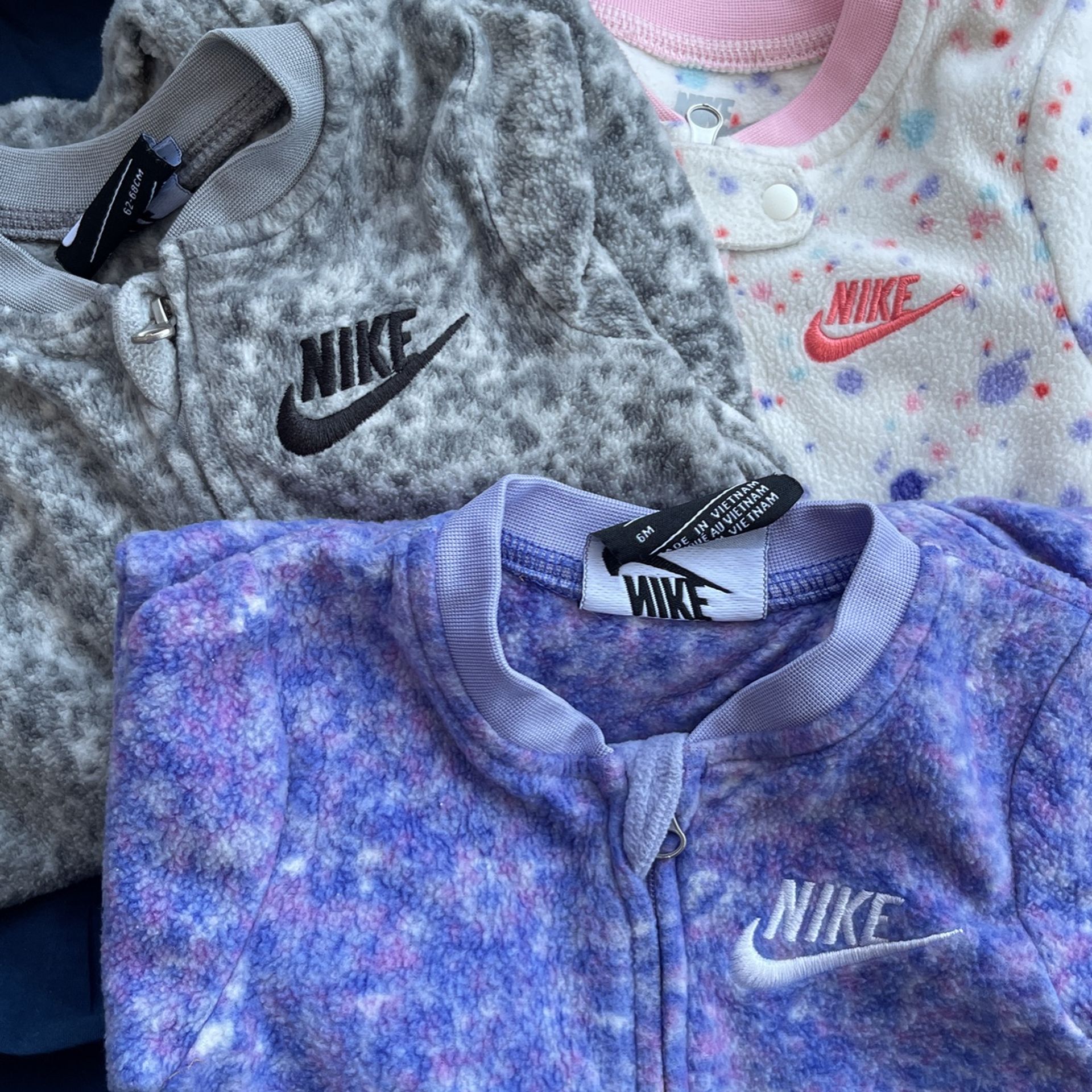Nike Onesie 3-6 Mo
