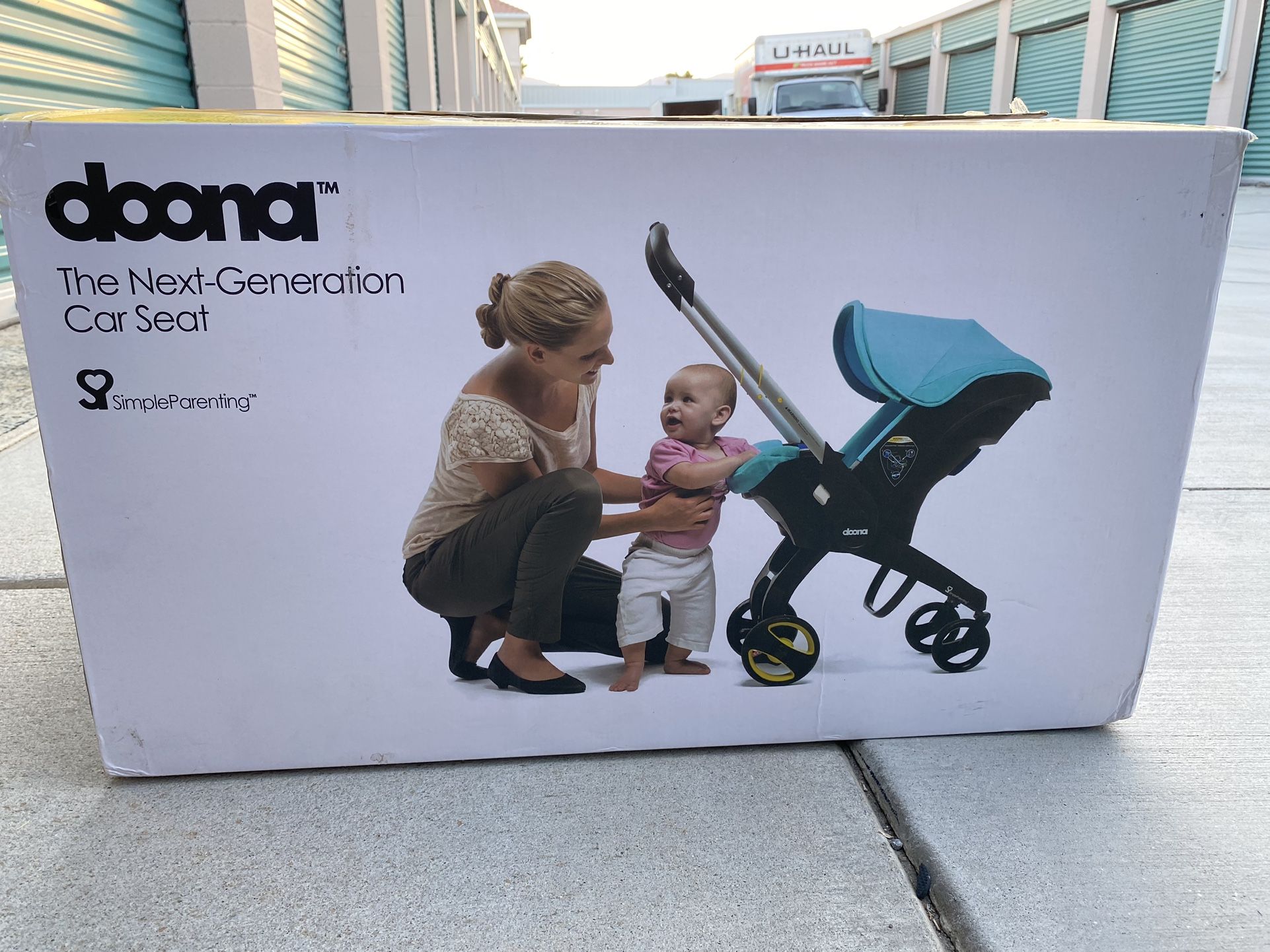 Brand Knew Doona Next Generation Car Seat