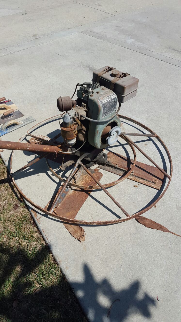 Concrete power trowel finishing machine