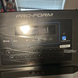 Pro-form Treadmill With Incline To 10