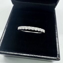 Ladies Diamond Band Ring 14k