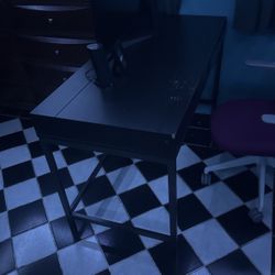 Black Table