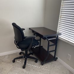 Small Office Desk With Chair