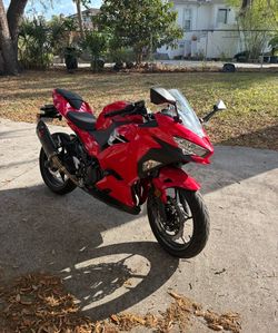 Kawasaki ninja 400