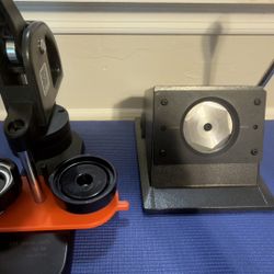  Vevor Circle Button maker And Die Cut Press