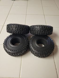 Rc Crawler 1.9 Tires. Perfect Condition