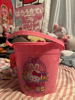 Hello kitty Easter bucket