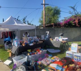 Yard Sale 📍 monterey park
