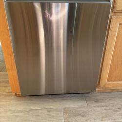 LG dishwasher (2025)