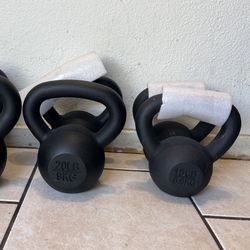2 Pair Kettlebell Set