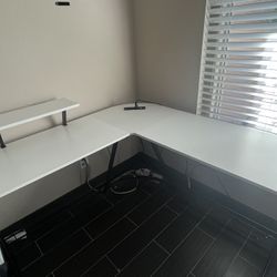 Large L Shape desk