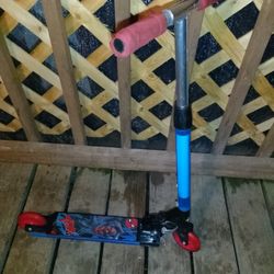 Huffy Marvel Spider-Man Inline Kick Scooter